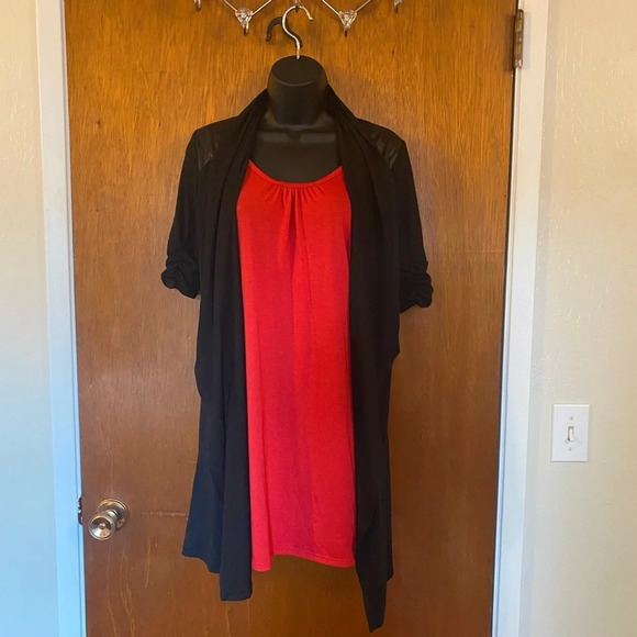 Delirious Red & Black Dress with Attached Over Shaw - Picture 8 of 8